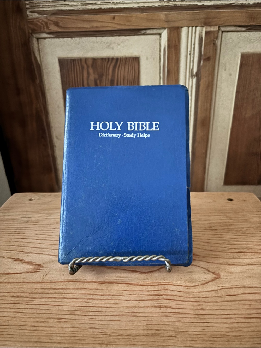 Holy Bible Blue Hardcover - 'Dictionary • Study Helps'